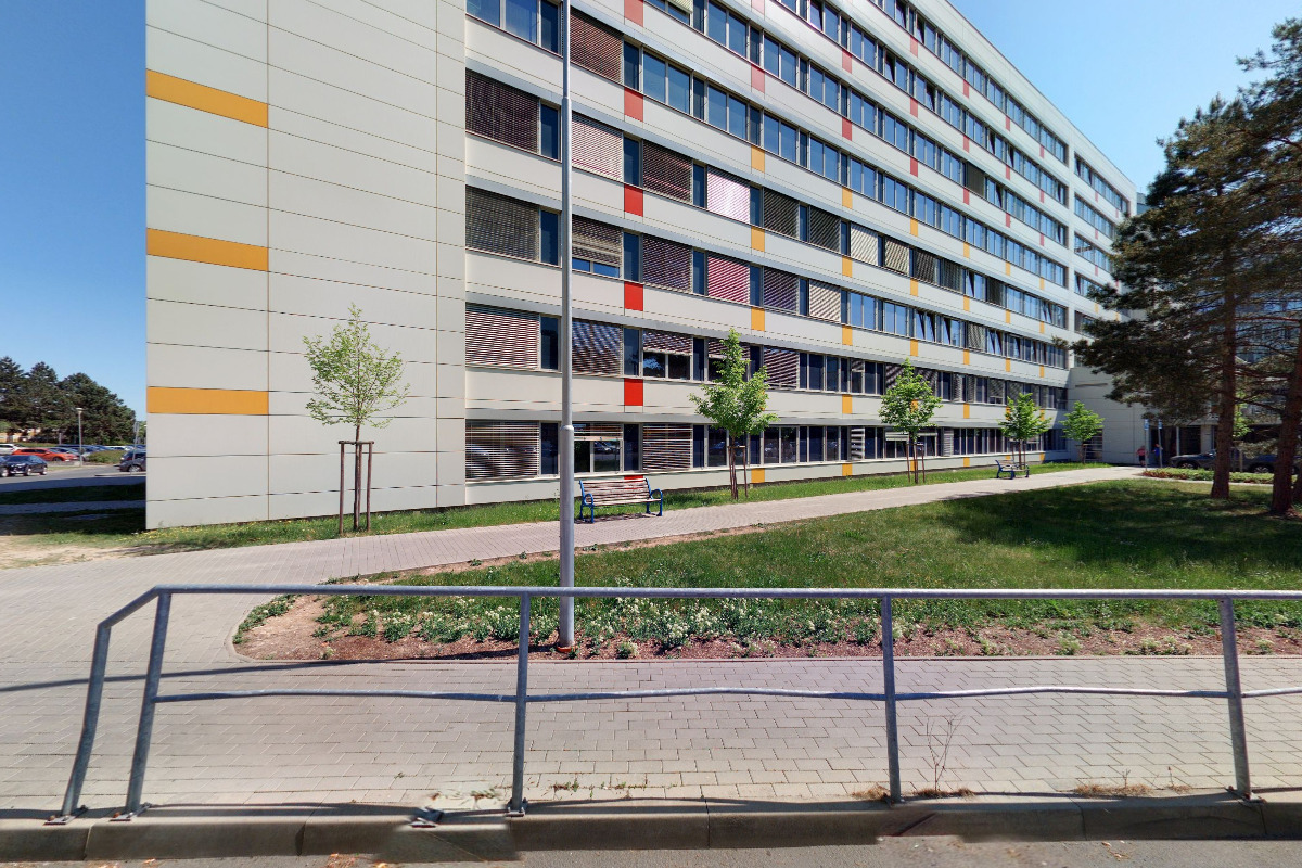 Ambulance Neurochirurgické kliniky pro děti 2. LF UK a FNMH, pracoviště Motol