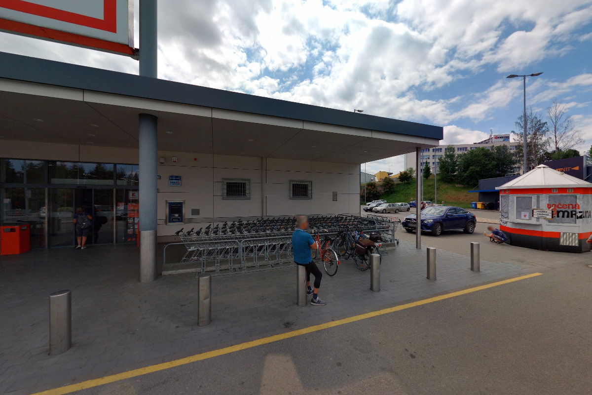 Bankomat České spořitelny