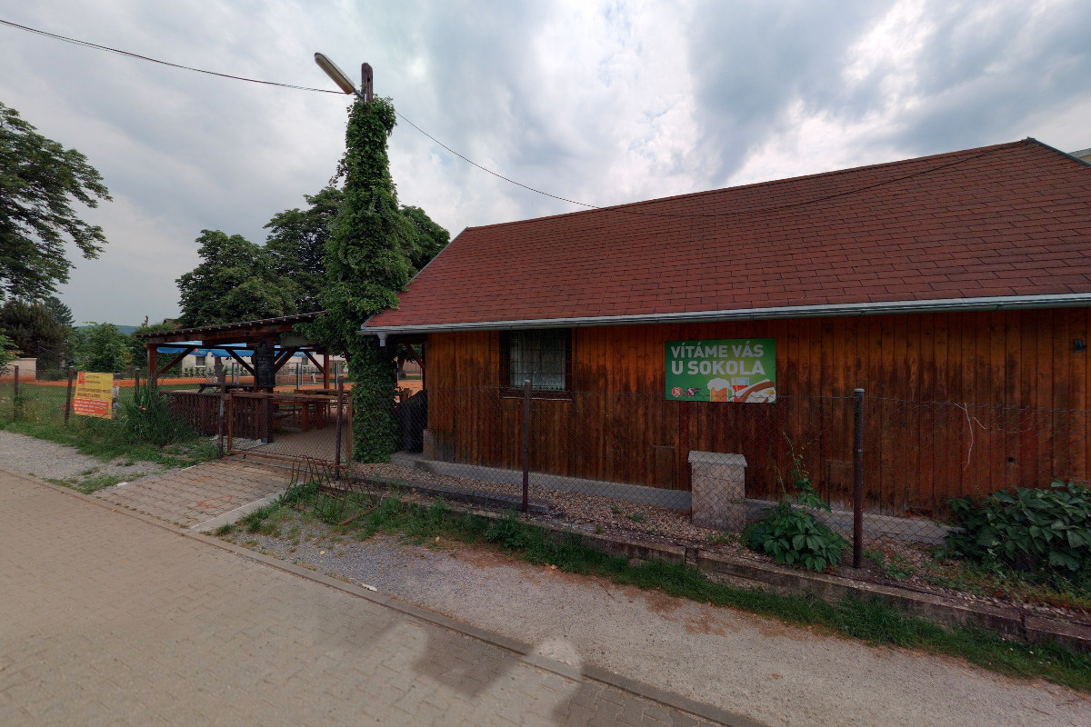 Hostinec u sokolovny