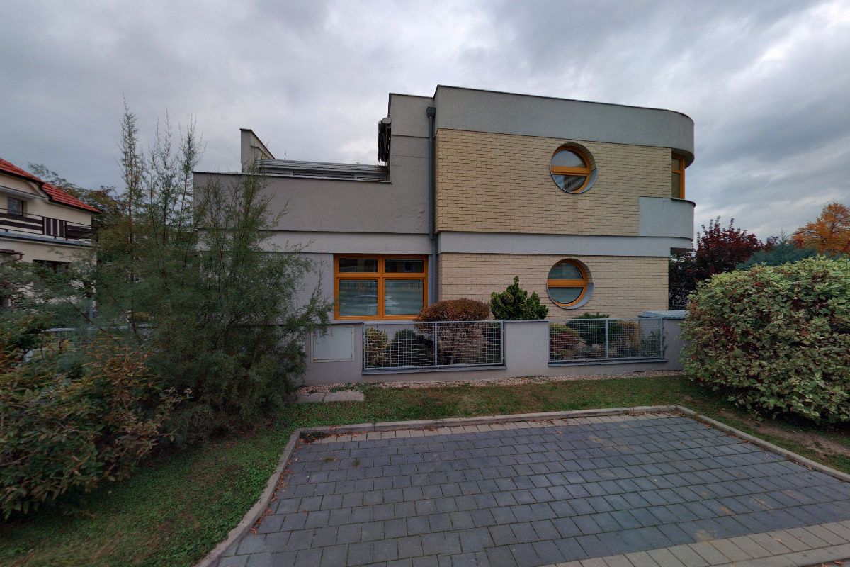 Zubní lékař MUDr. Roman Slavík