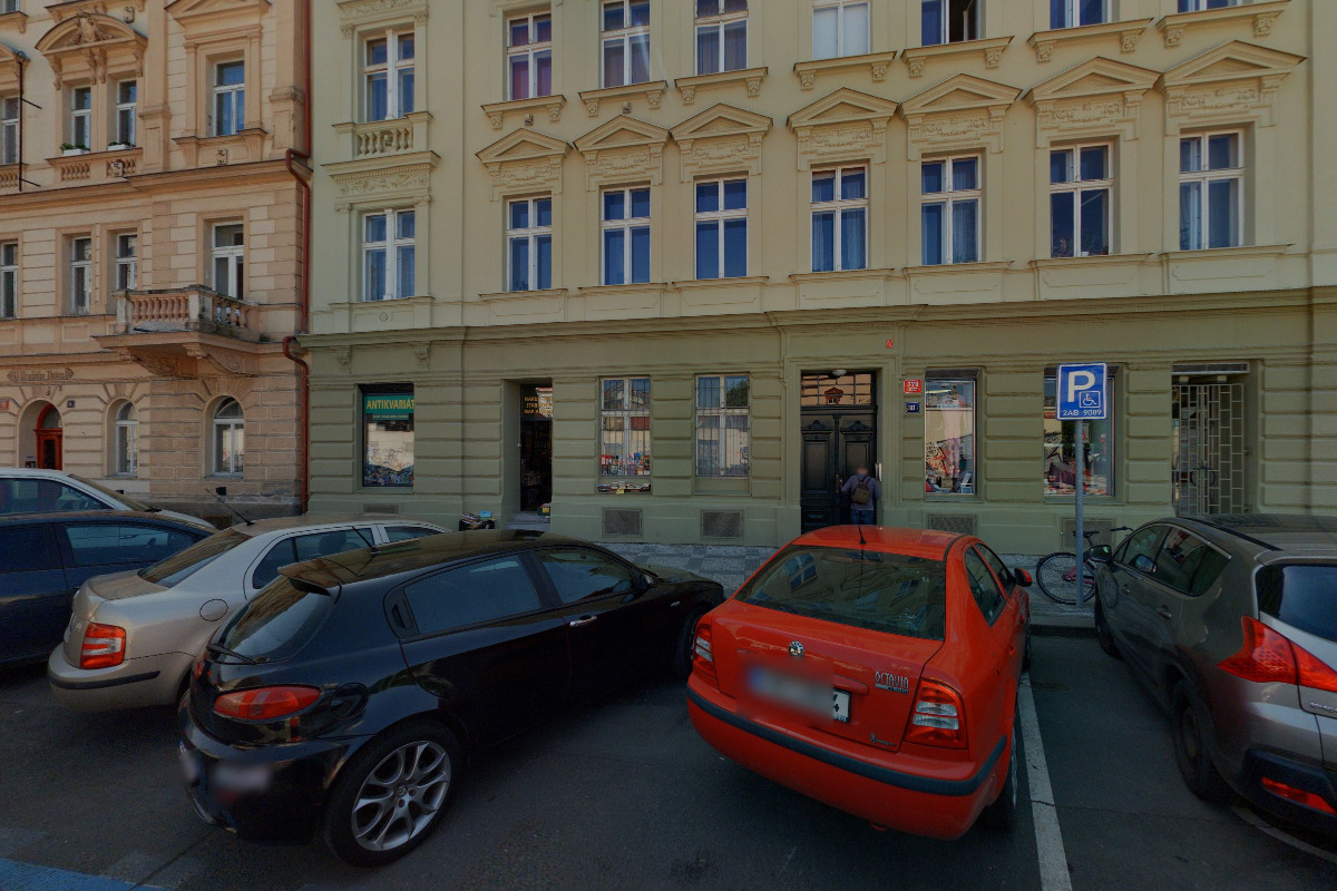 Antikvariát Smíchov foto 2