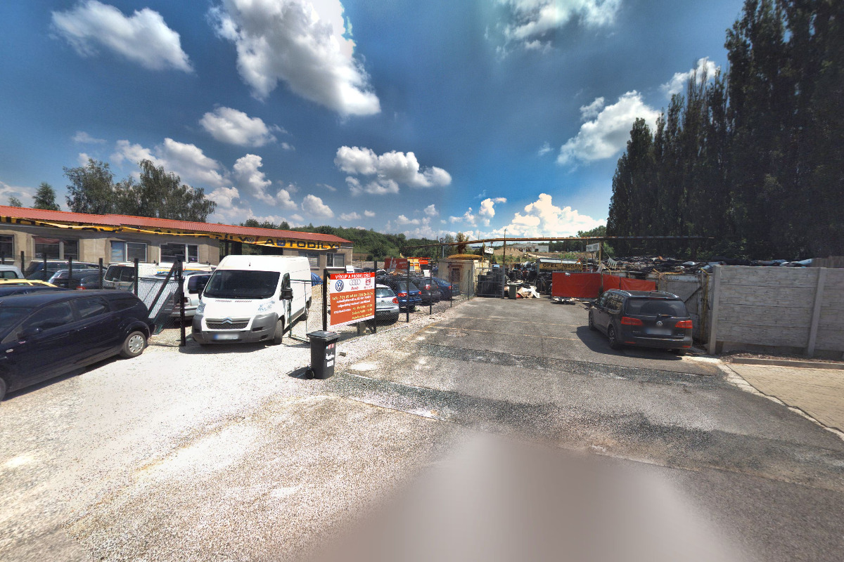 Autodily Kladno Jan Blűmel foto 3