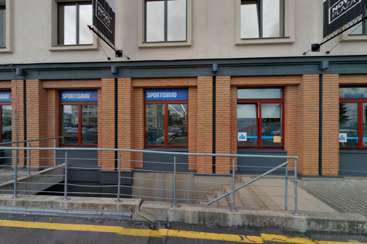 Raiffeisenbank - bankomat