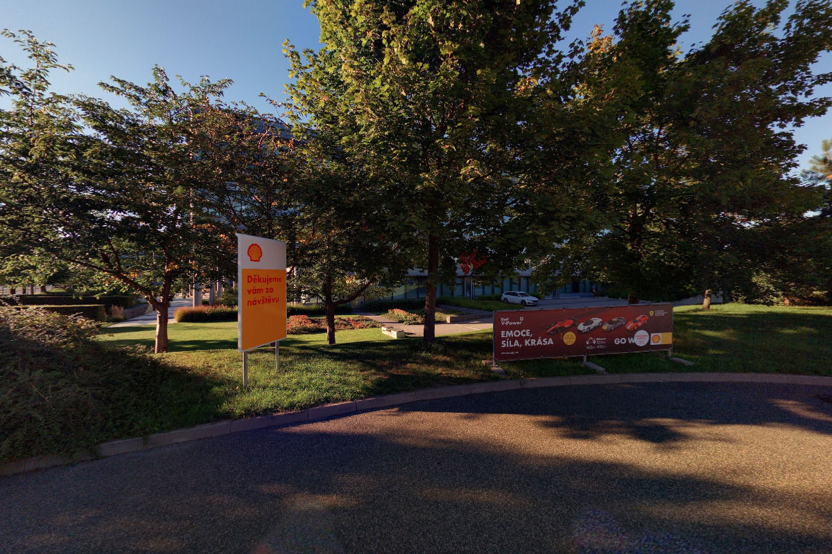 Díly pro automobilový průmysl - 3M Česko, spol. s r.o.