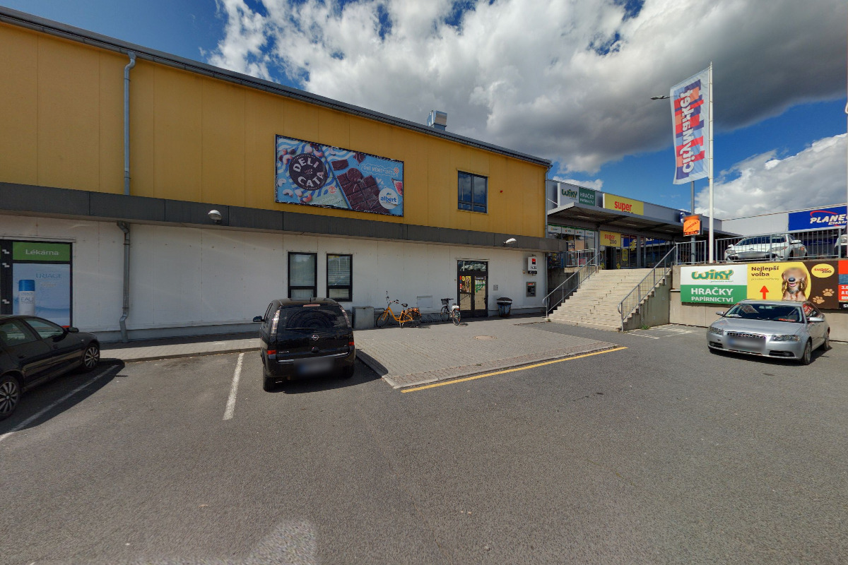 Bankomat Komerční banky foto 2