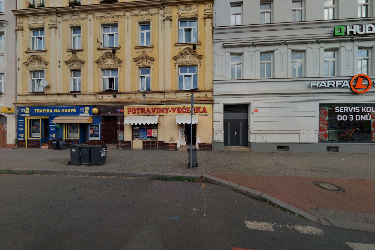 Potraviny - Večerka Českomoravská