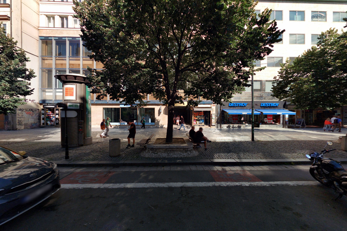 Bankomat České spořitelny foto 1