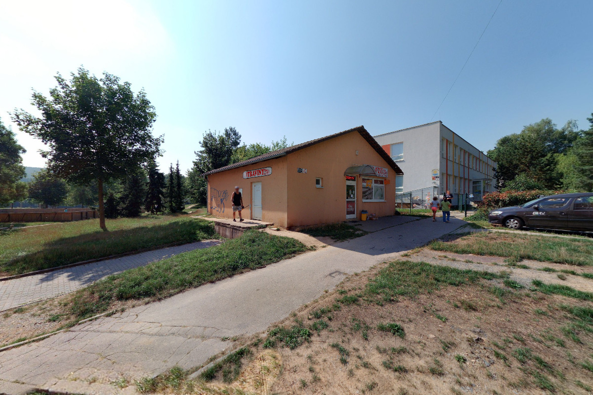 Potraviny Štouračova 	1262 foto 2