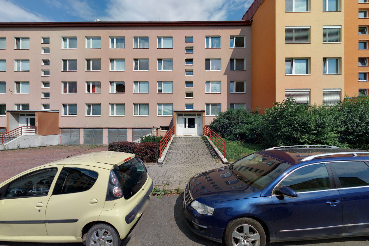 Martin Burian, 1.Pražská servisní