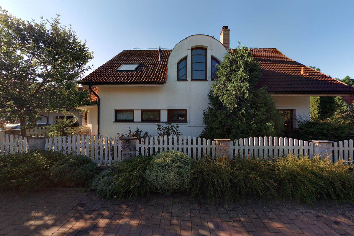 Porodní asistentka - Bc. Lucie Přikrylová