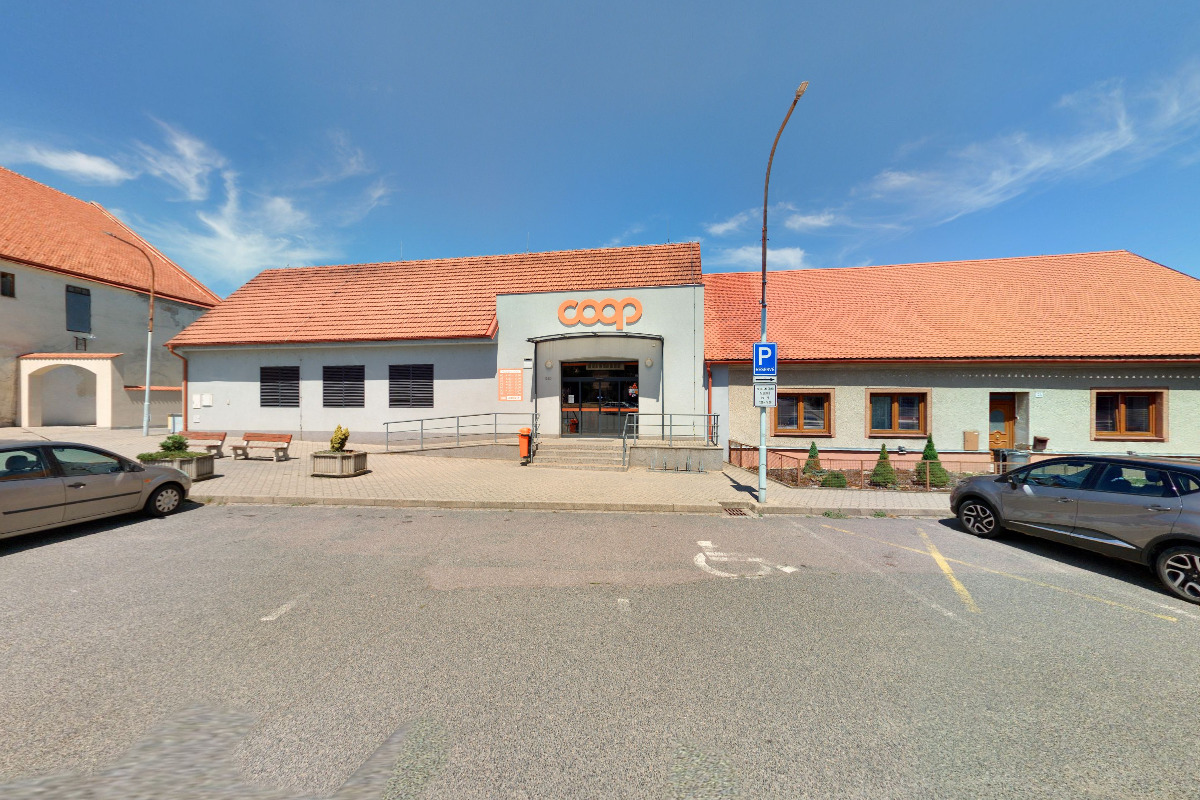 JEDNOTA, spotřební družstvo, Moravský Krumlov – COOP