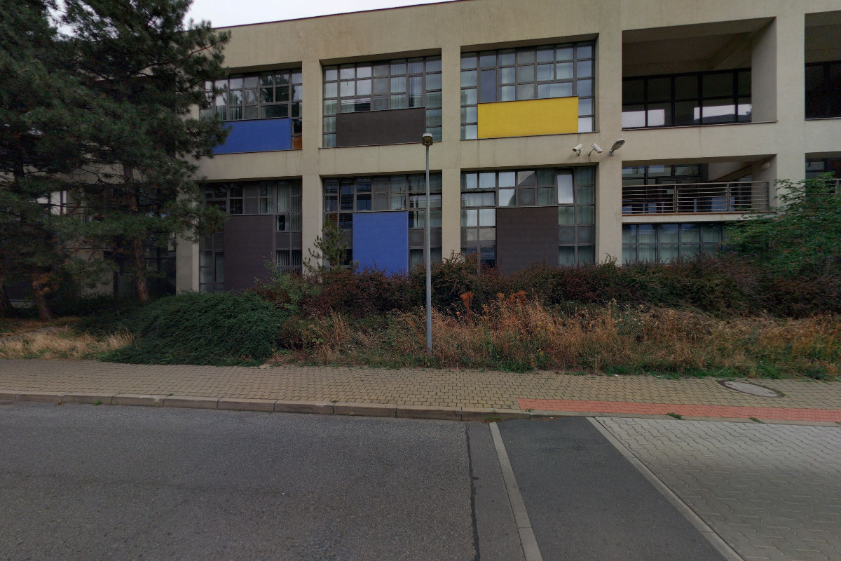 VÚN-AQUAHOLDING, s.r.o.