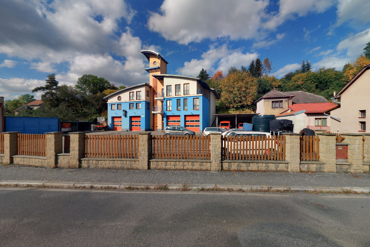 Hasičský záchranný sbor kraje Vysočina - Pobočná stanice Ledeč nad Sázavou foto 2