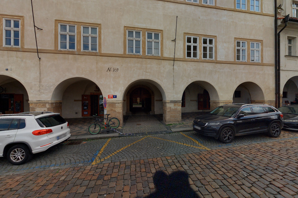 Instituto Checo - Iberoamericano Česko - iberoamerický institut