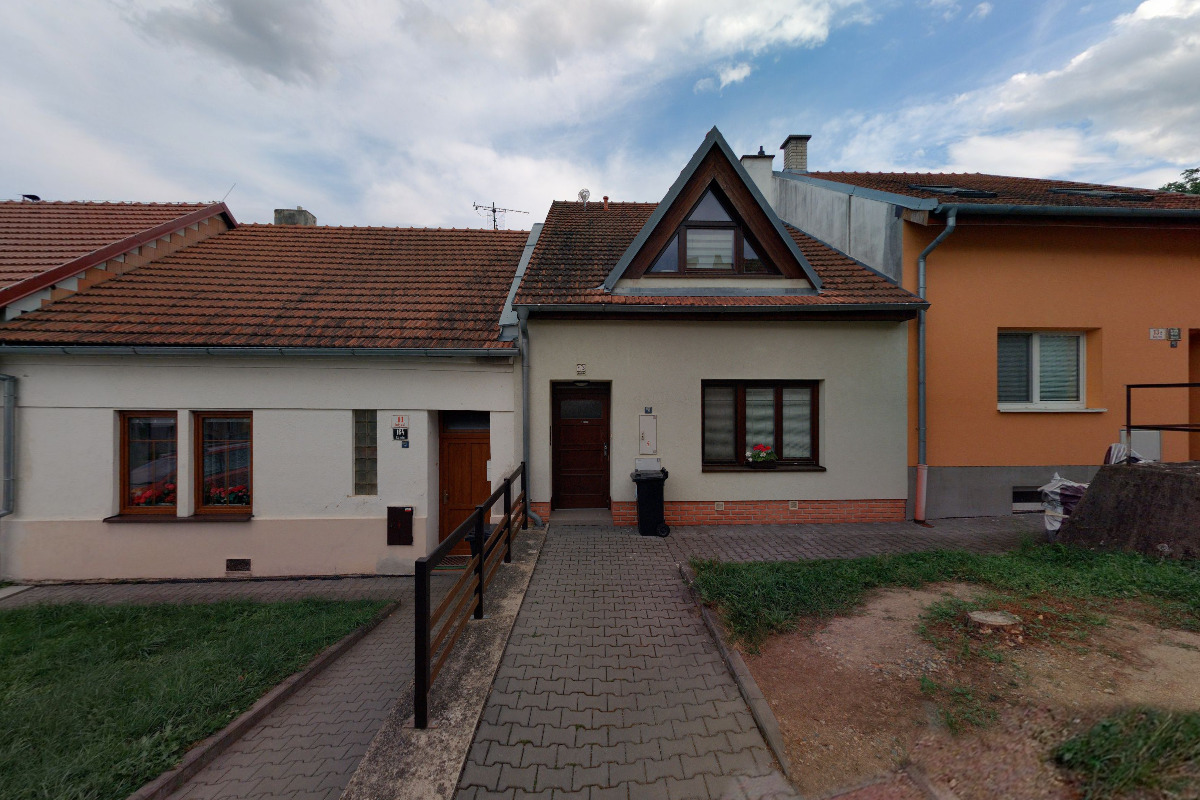 Barbara Dostálová - překladatelské služby