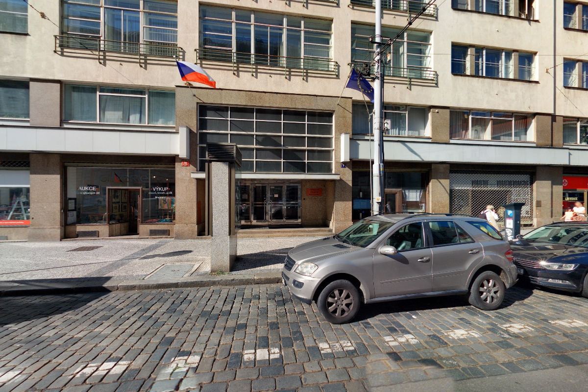 light Q, s.r.o. foto 2