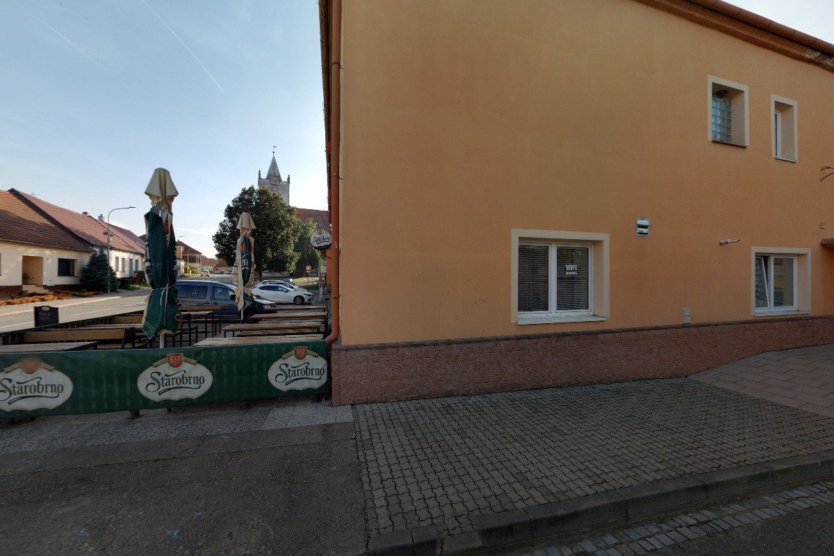 Místní knihovna Pouzdřany