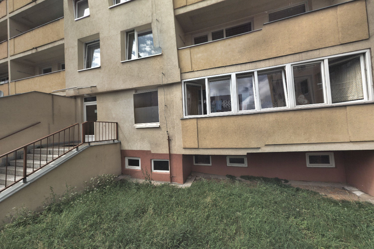 Podlahy Radek Nehéz foto 1