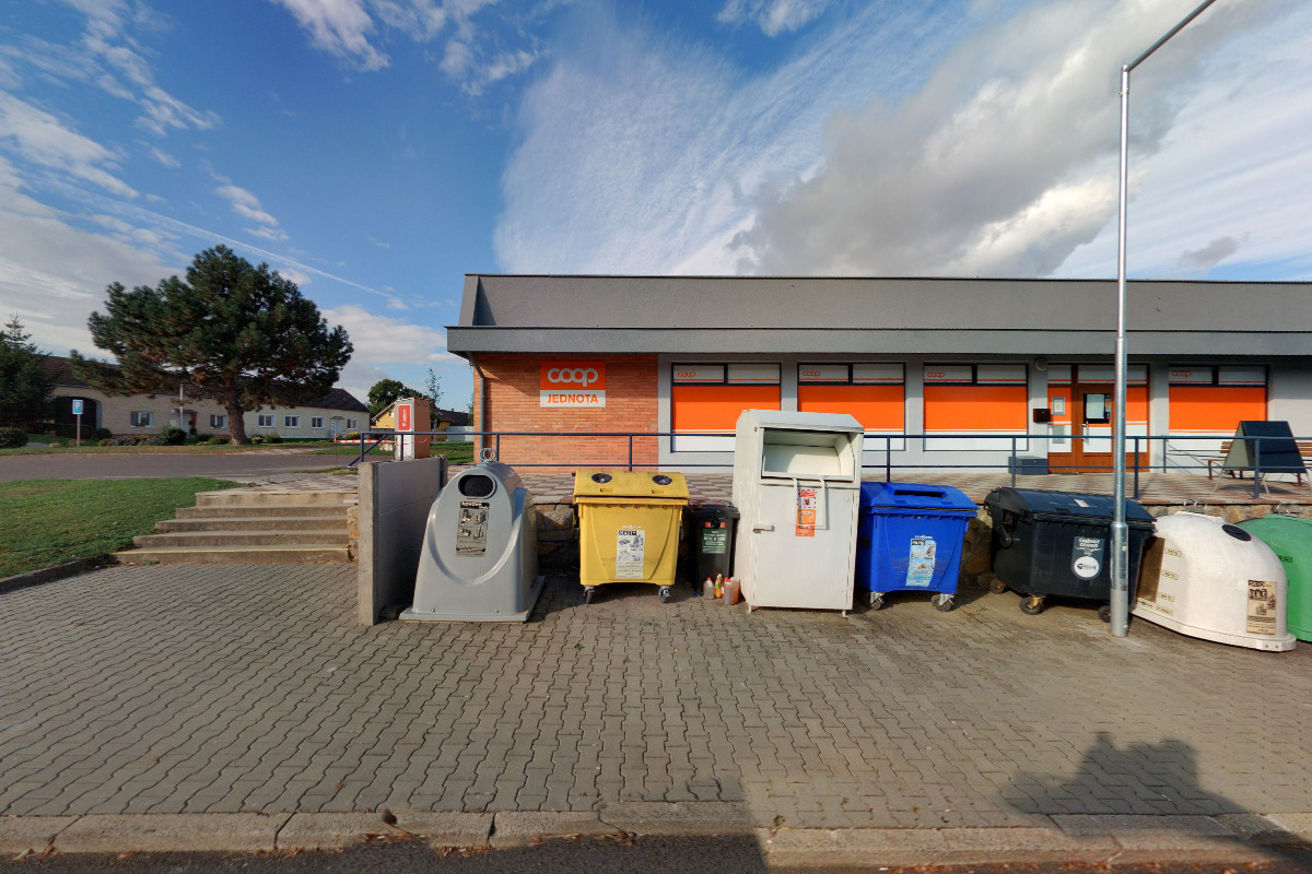 JEDNOTA, spotřební družstvo, Moravský Krumlov – COOP foto 2