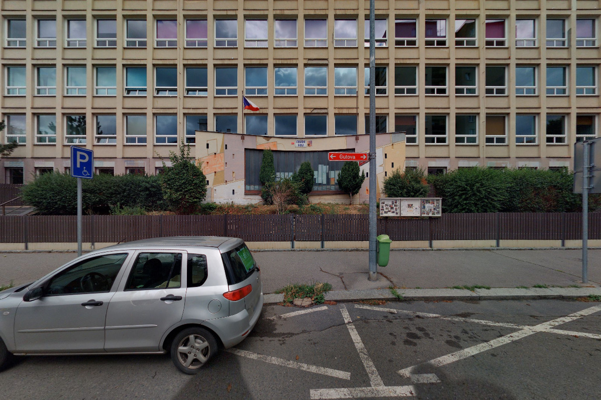 ZŠ Praha 10, Gutova foto 6