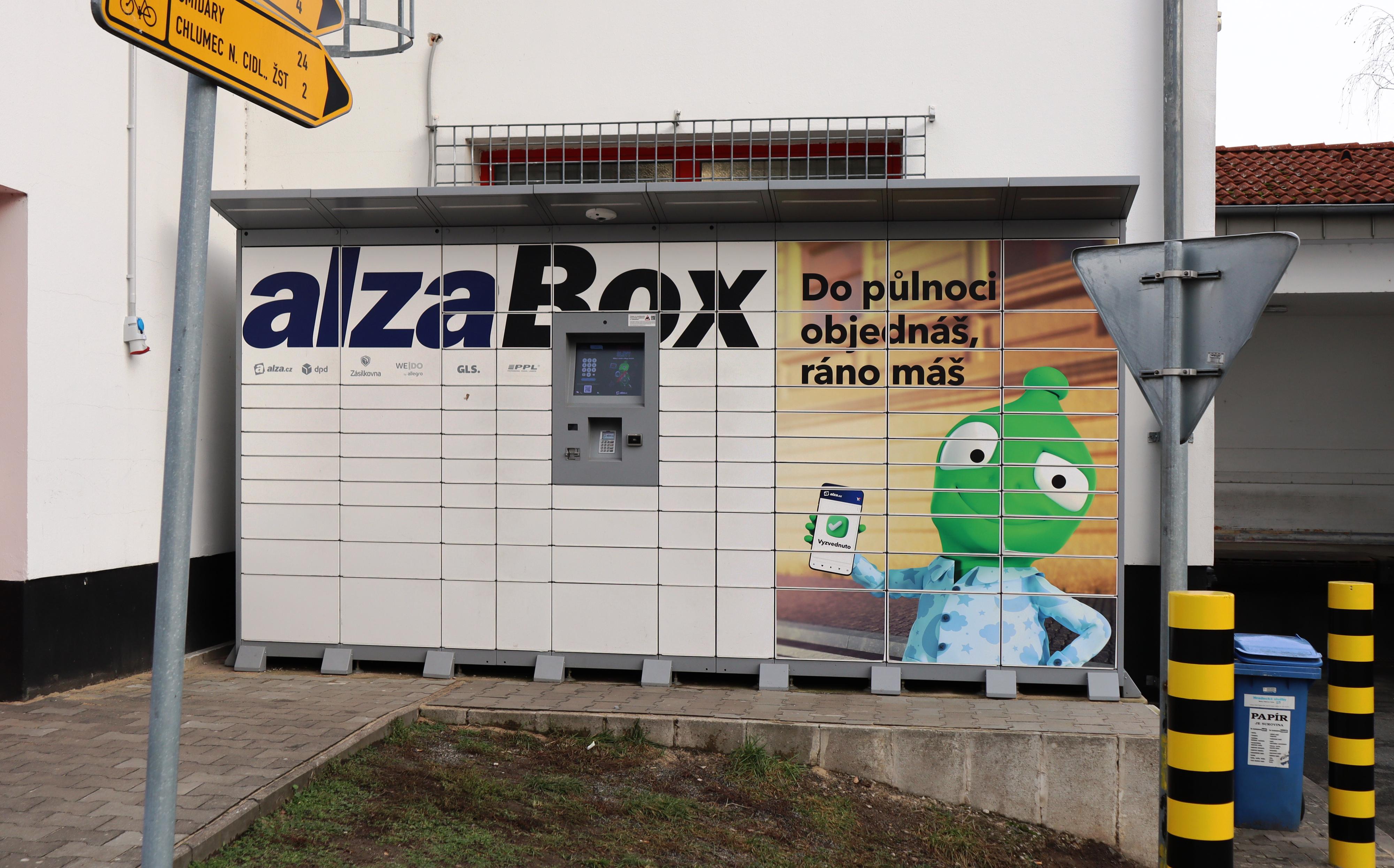 AlzaBox