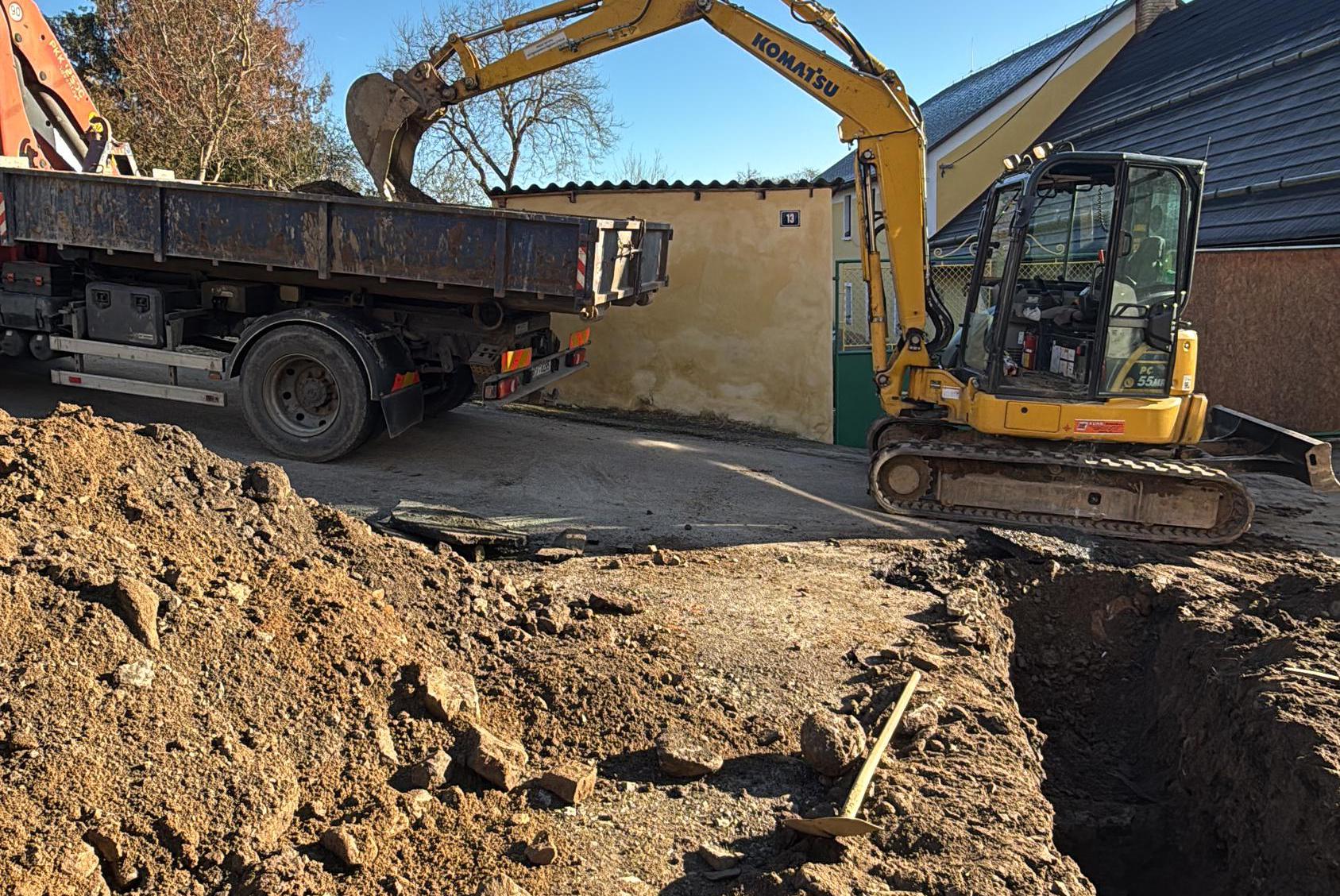 Zemní práce Janoušek foto 1