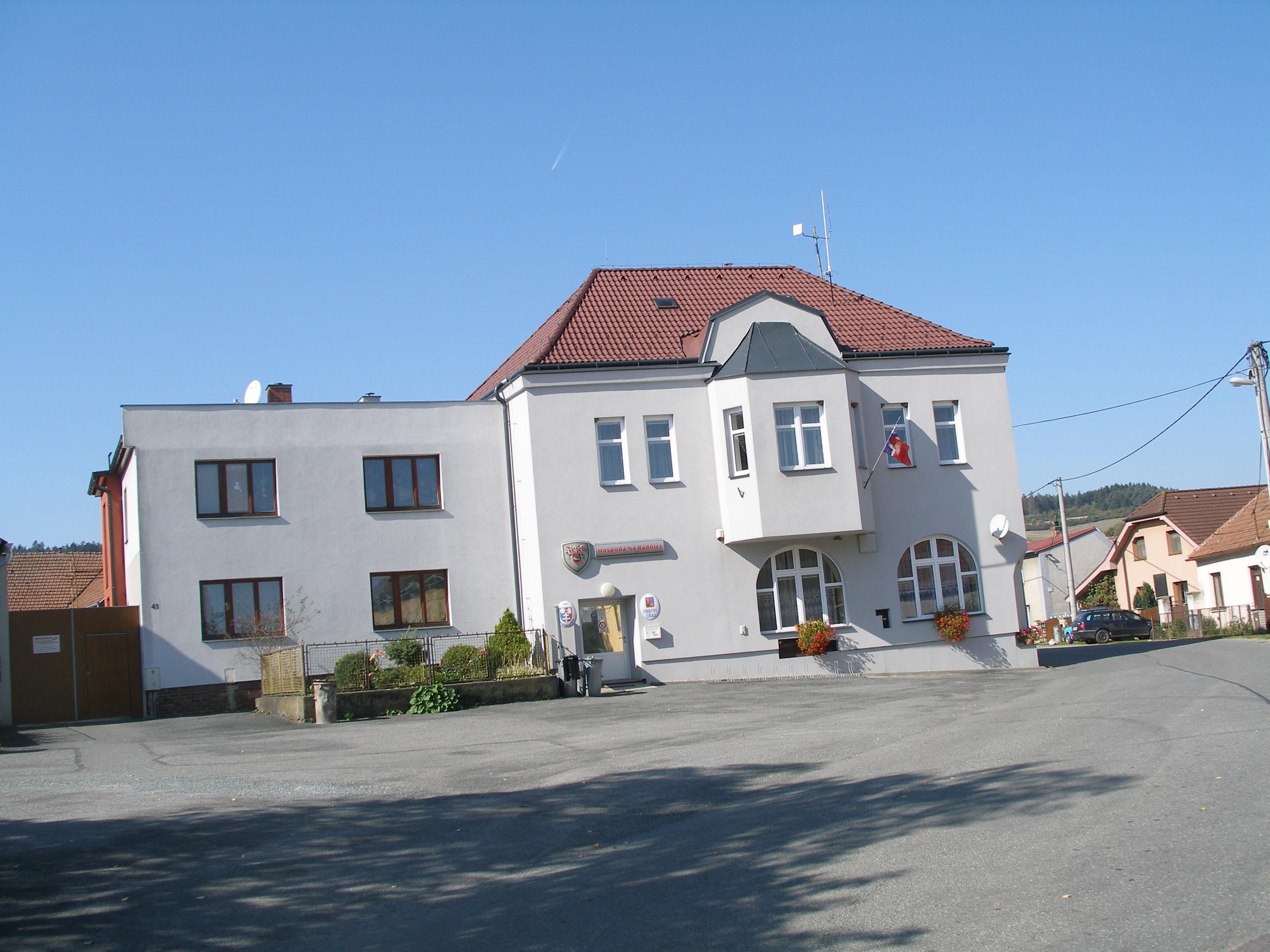 Přibyslavice - obecní úřad foto 3