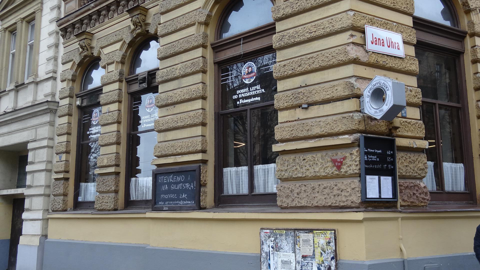 U Průmyslovky foto 6