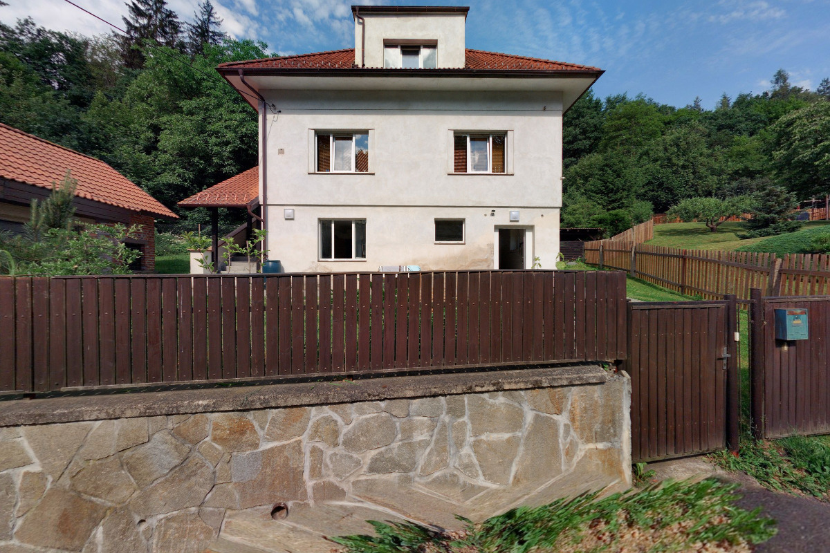 Jiří Pupp real & financial s.r.o.