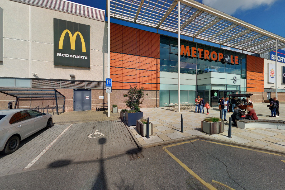 Raiffeisenbank - bankomat