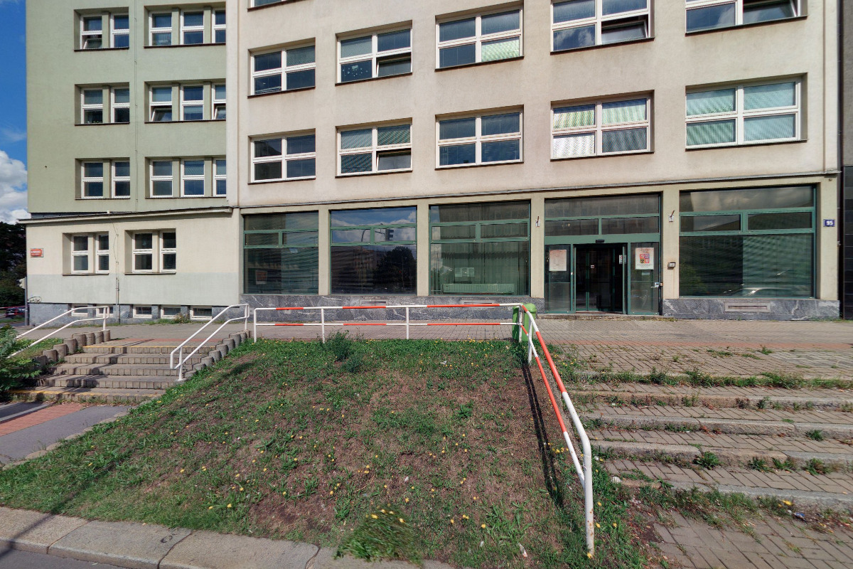 Finanční úřad pro Středočeský kraj - Územní pracoviště Praha – západ foto 2