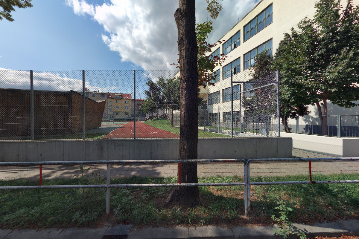 Masarykova ZŠ a MŠ Brno, Zemědělská foto 2