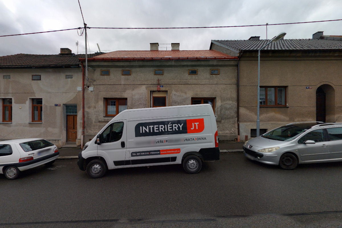 Kadeřnice - Kateřina Štorkánová