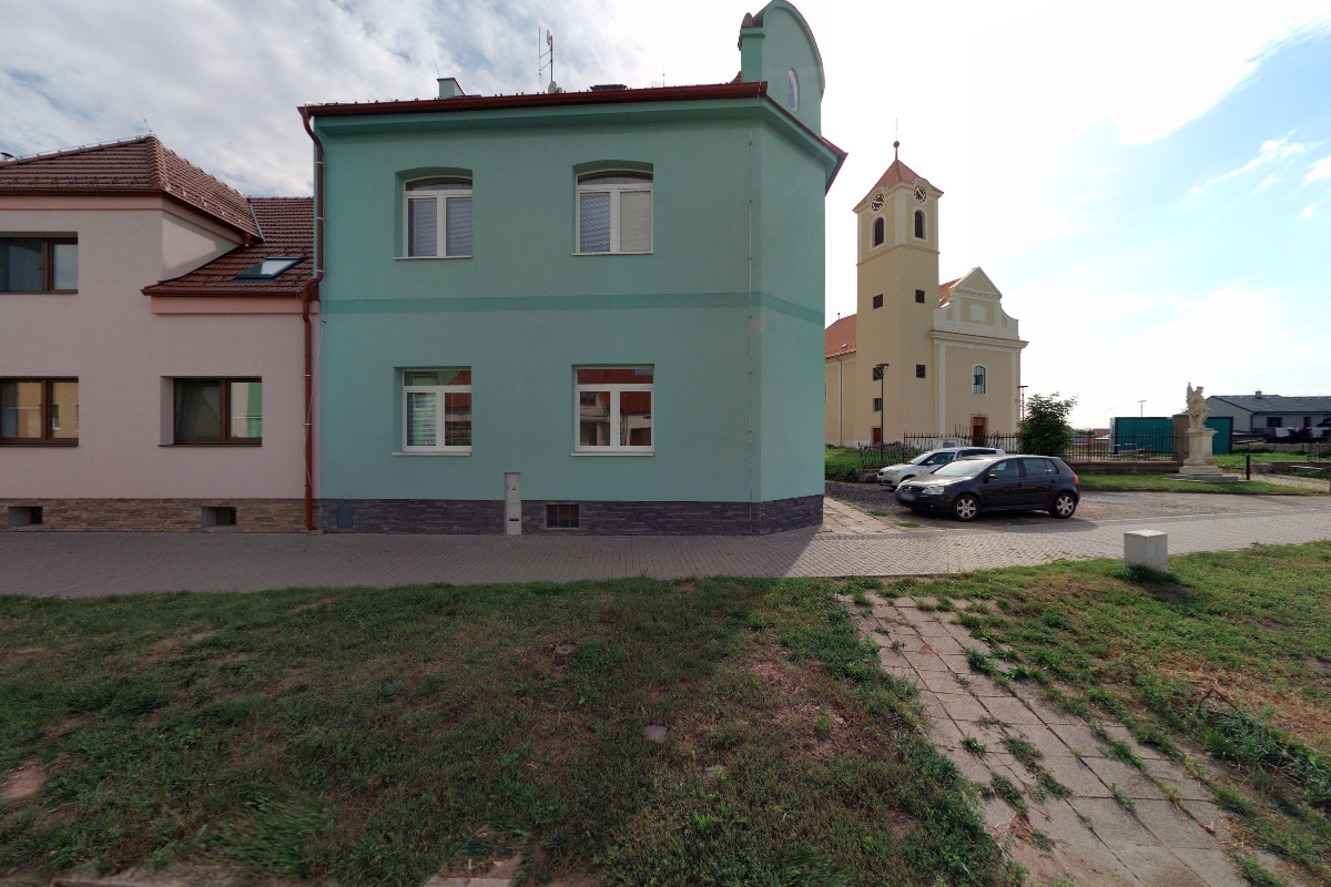 U kostela Sv. Jakuba