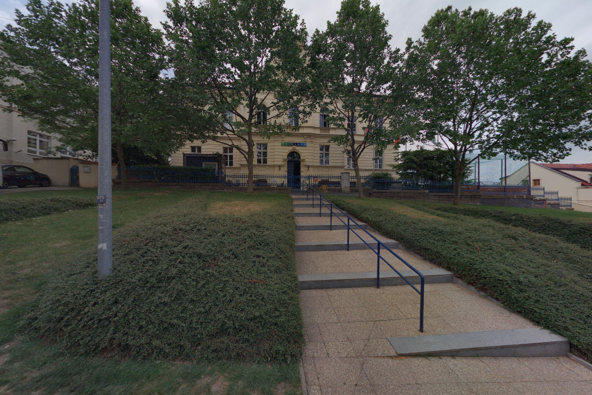 NESSIE- anglická školka foto 6