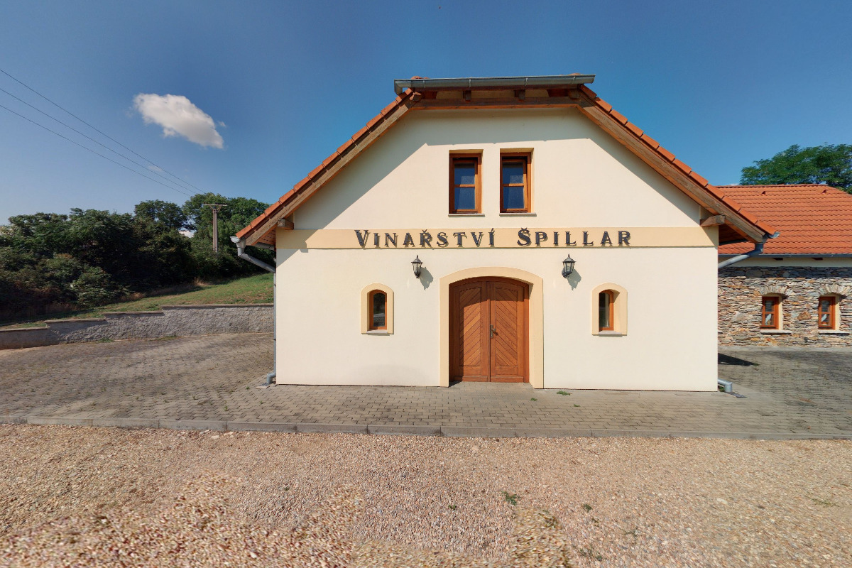 Vinárna Špillar
