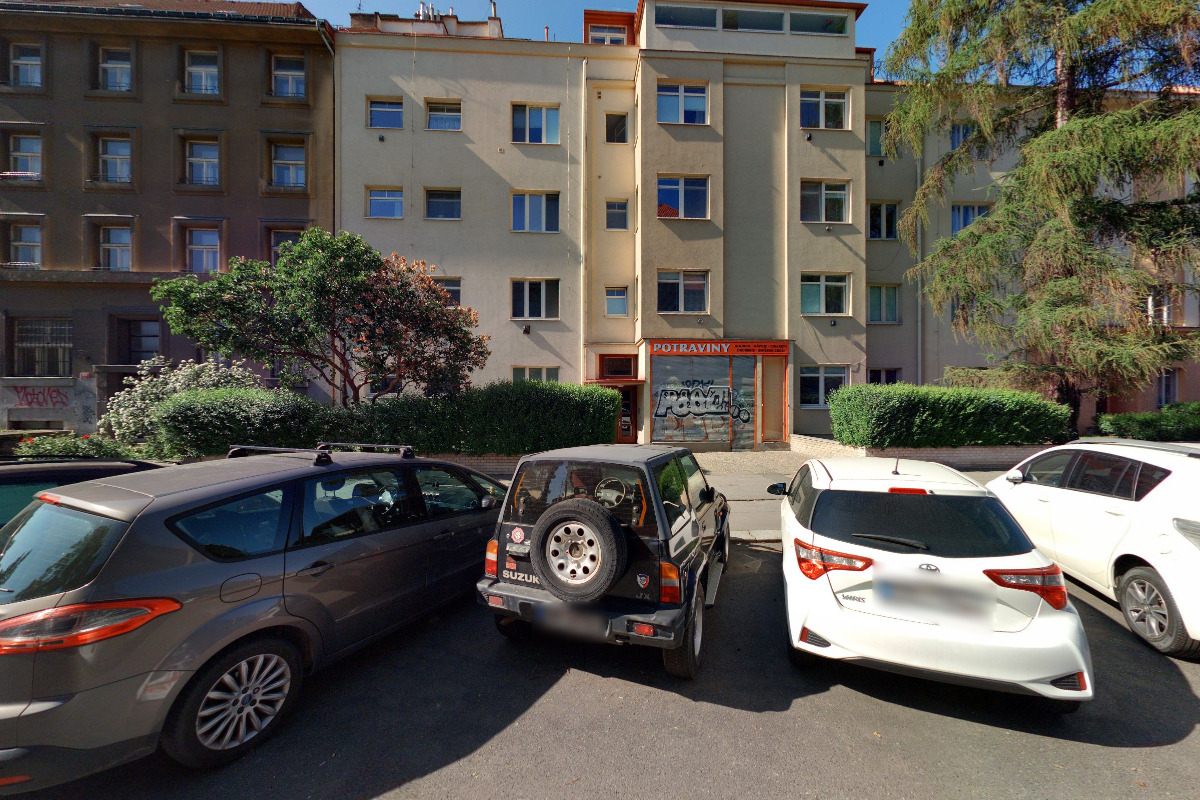 Apartmán Zikova 522/3