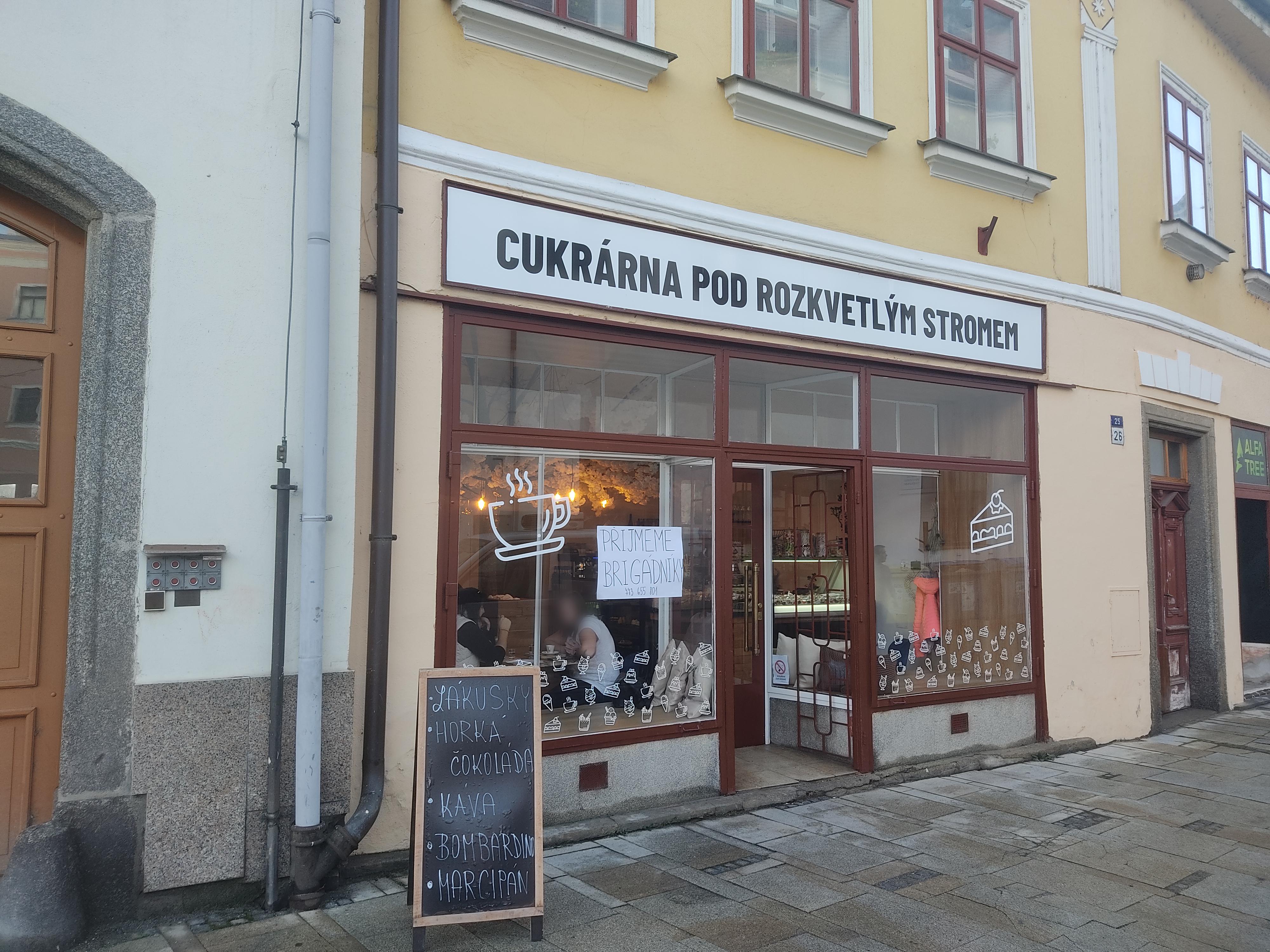 Cukrárna Pod Rozkvetlým Stromem