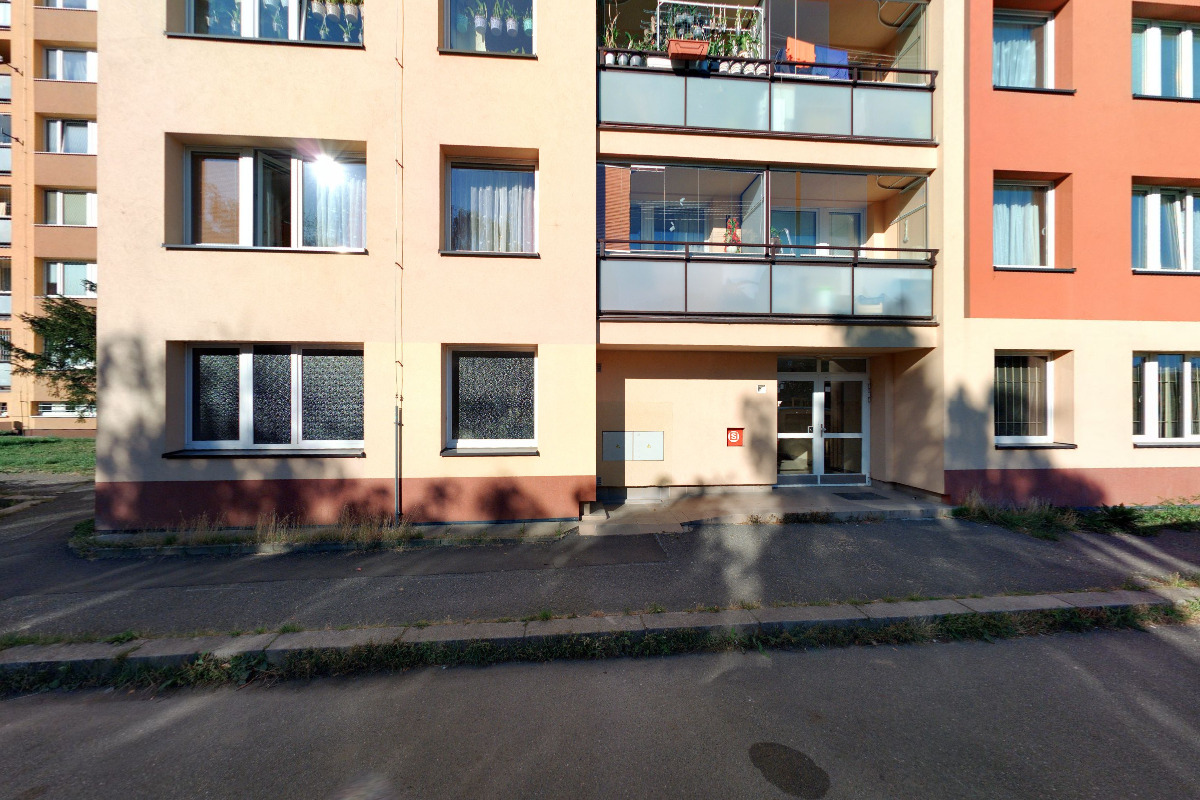 Ing. Julie Koubová - RE/MAX G8