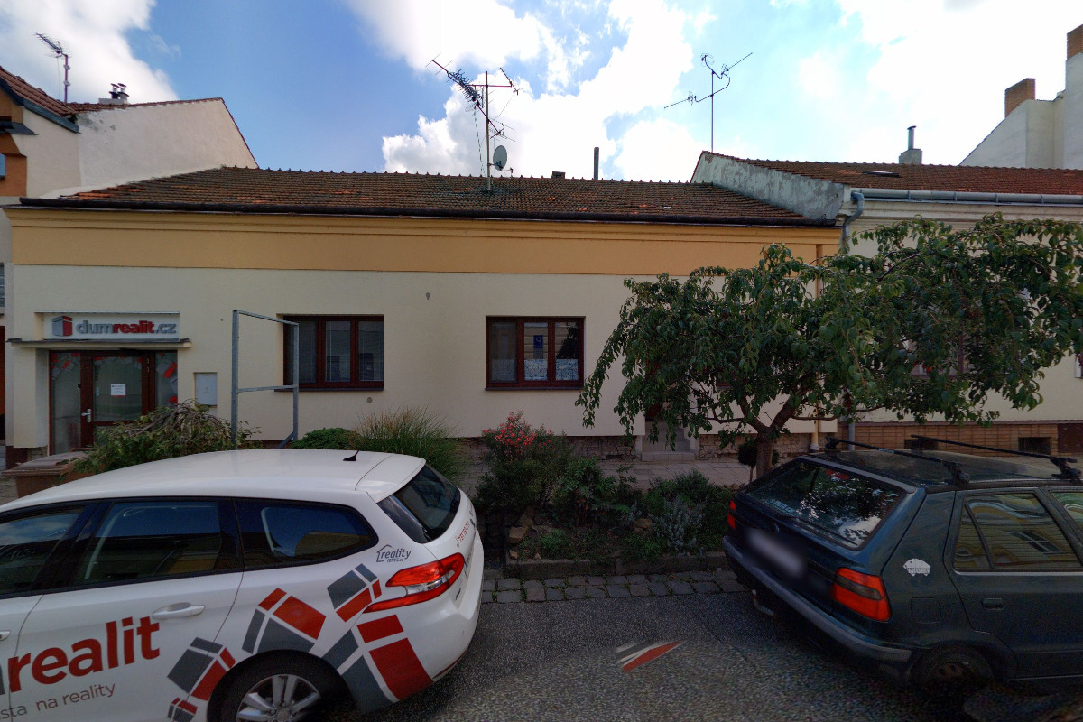 Salon Michaele - Linda Celnarová