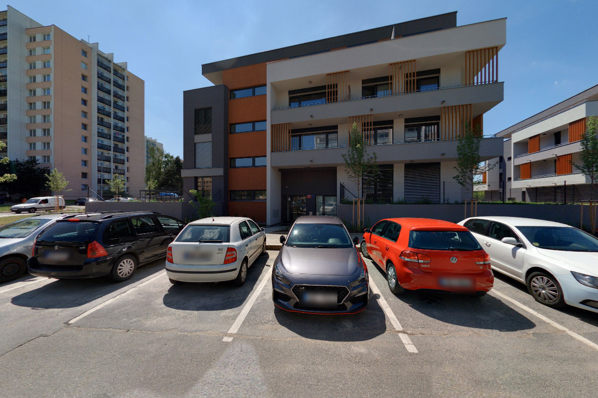 Lektor Daniel Sikora