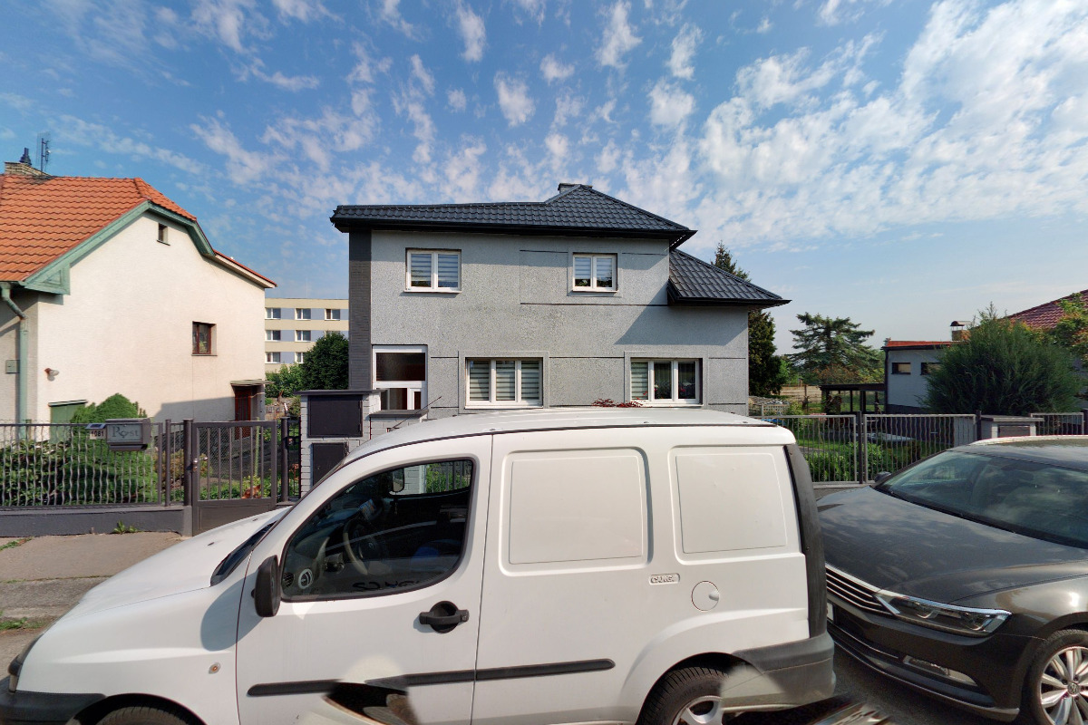 Luboš Pacák - realitní makléř foto 1