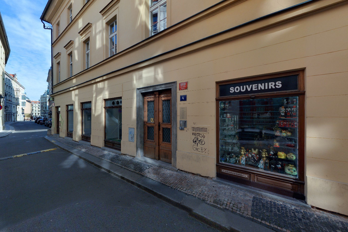 MOLDAVITE MUSEUM SHOP foto 4