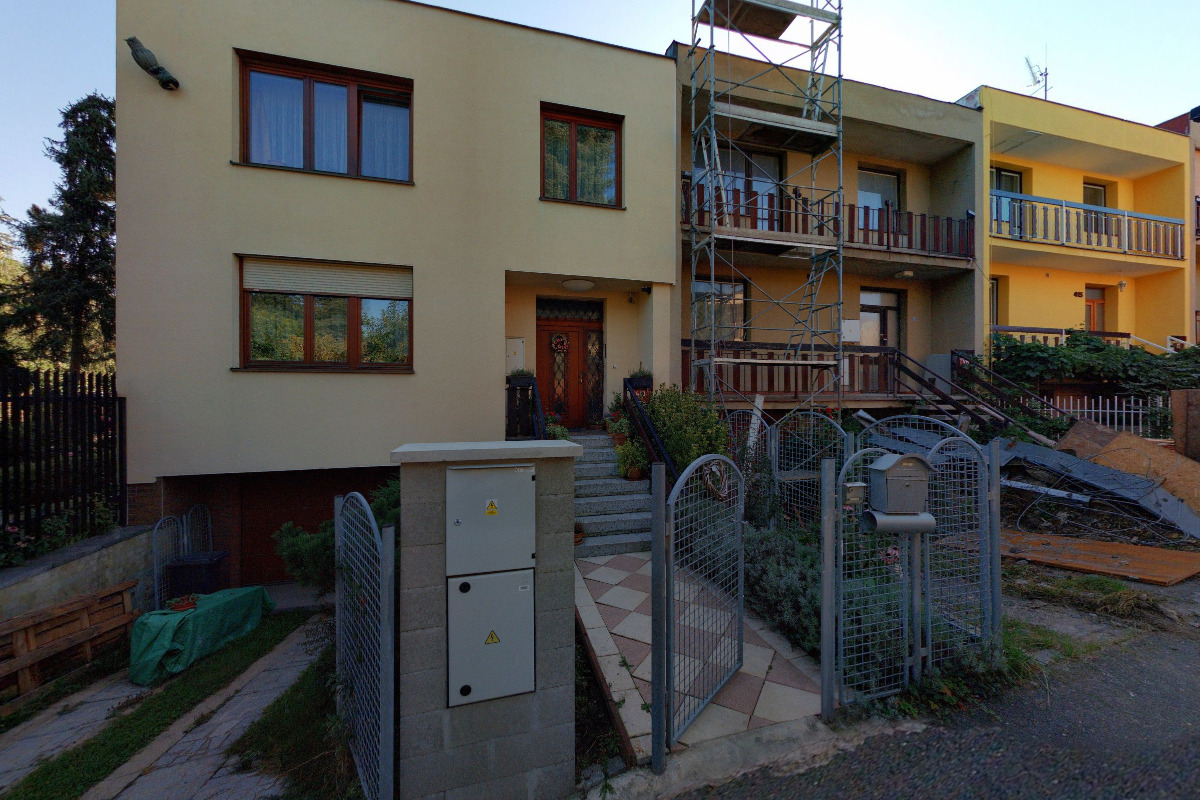 NEZÁVISLÍ PRO PRAHU 10 - HNUTÍ PRO LEPŠÍ DESÍTKU