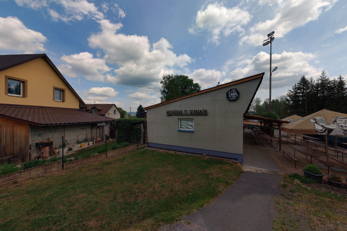 Občerstvení u hřiště