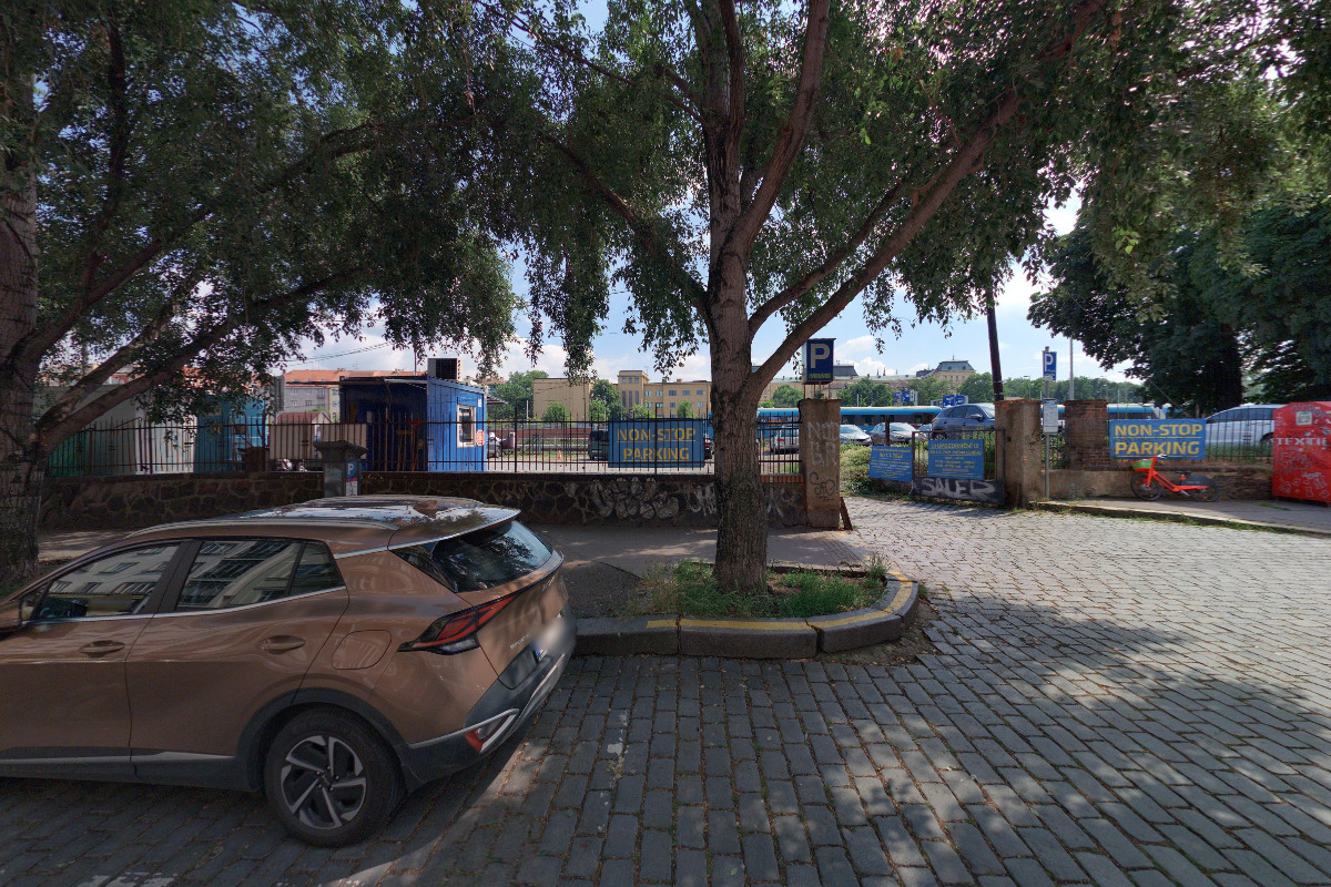 PARKINGCENTRUM - Dejvice (Parkoviště Hradčanská) foto 6