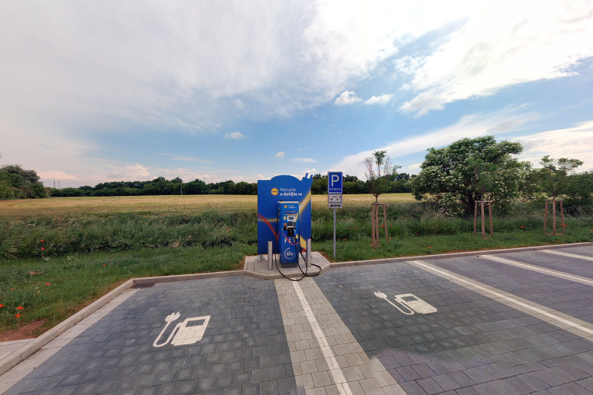 Nabíjecí stanice Lidl