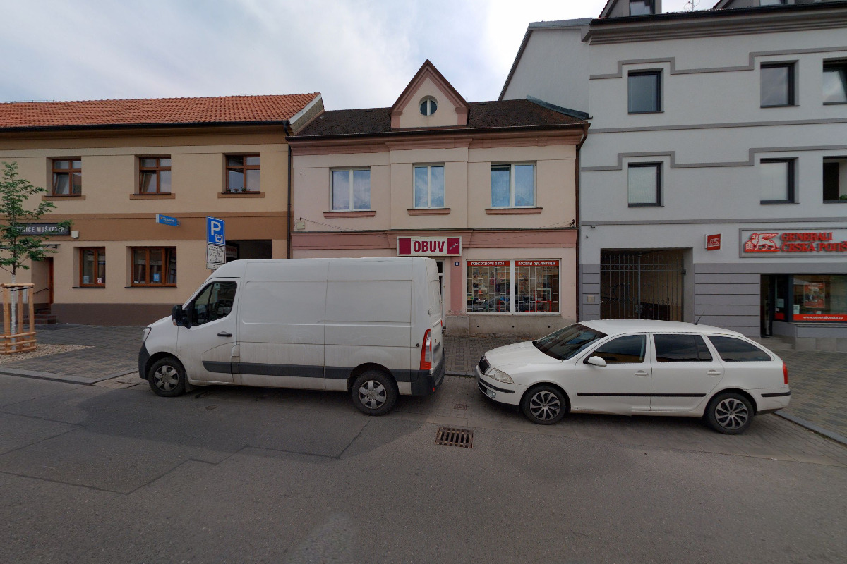 OBUV A TEXTIL JEDELSKÝ foto 2