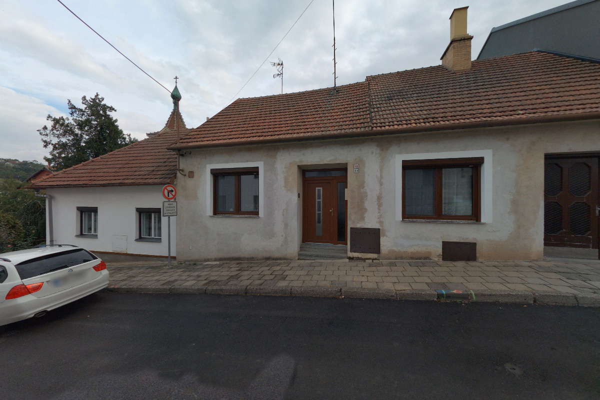 BRADIS - NÁBYTEK foto 2