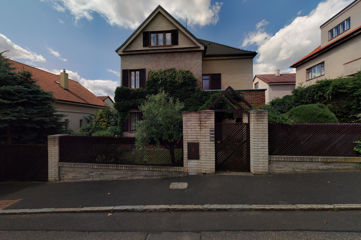 Prof. Akad. arch. Jan Fišer foto 2